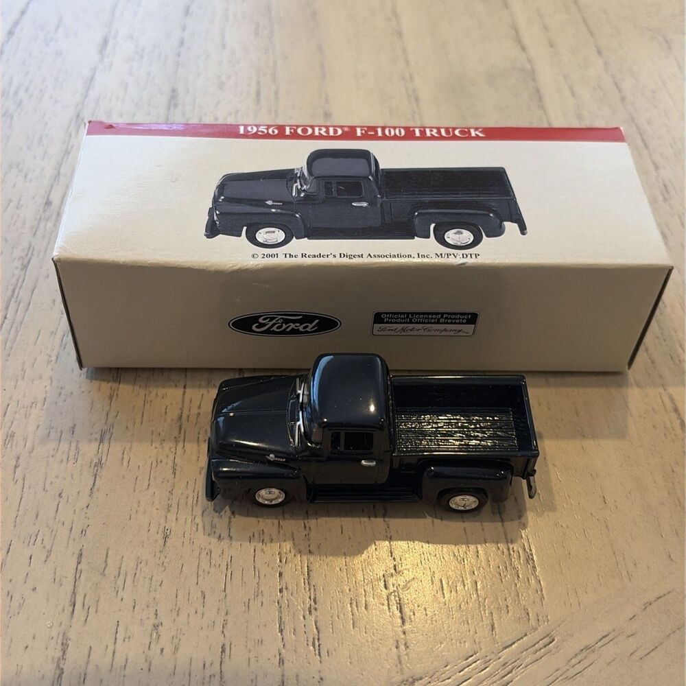 Metal 1956 FORD F-100 1:64 Scale 2001 The Reader's Digest  Association W/ Box